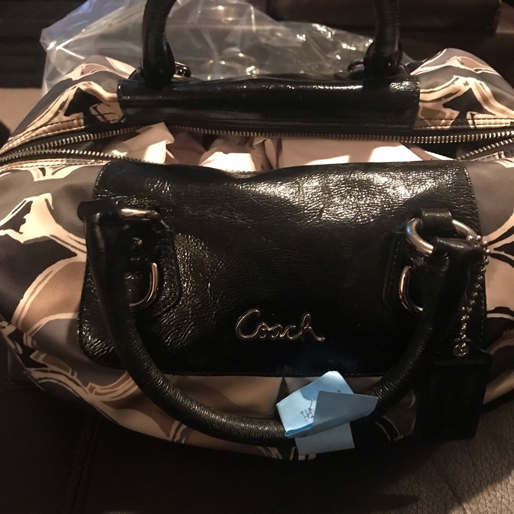 Coach Handbag - Picture 8 of 8